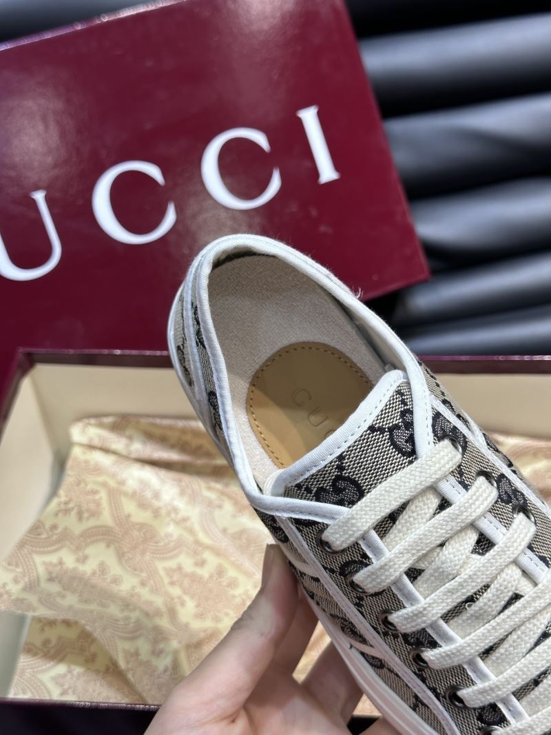 Gucci Low Shoes